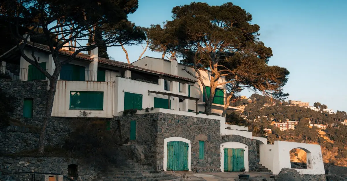 Guide d'achat : Villas de Luxe avec Service de Conciergerie