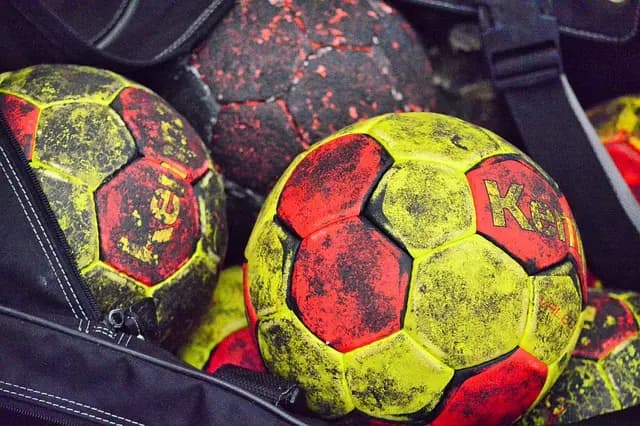 Votre guide pour choisir le meilleur ballon de handball extérieur